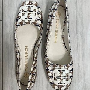 Tory Burch Georgia- Tan Caning Size 7.5